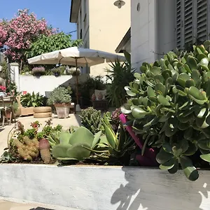 Hotell Lisa, Viareggio