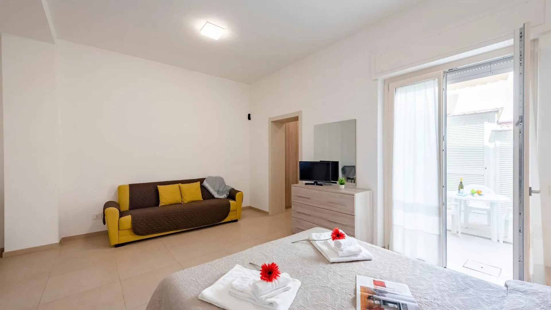 Suite Ondina Viareggio Apartments - Happy Rentals Italy