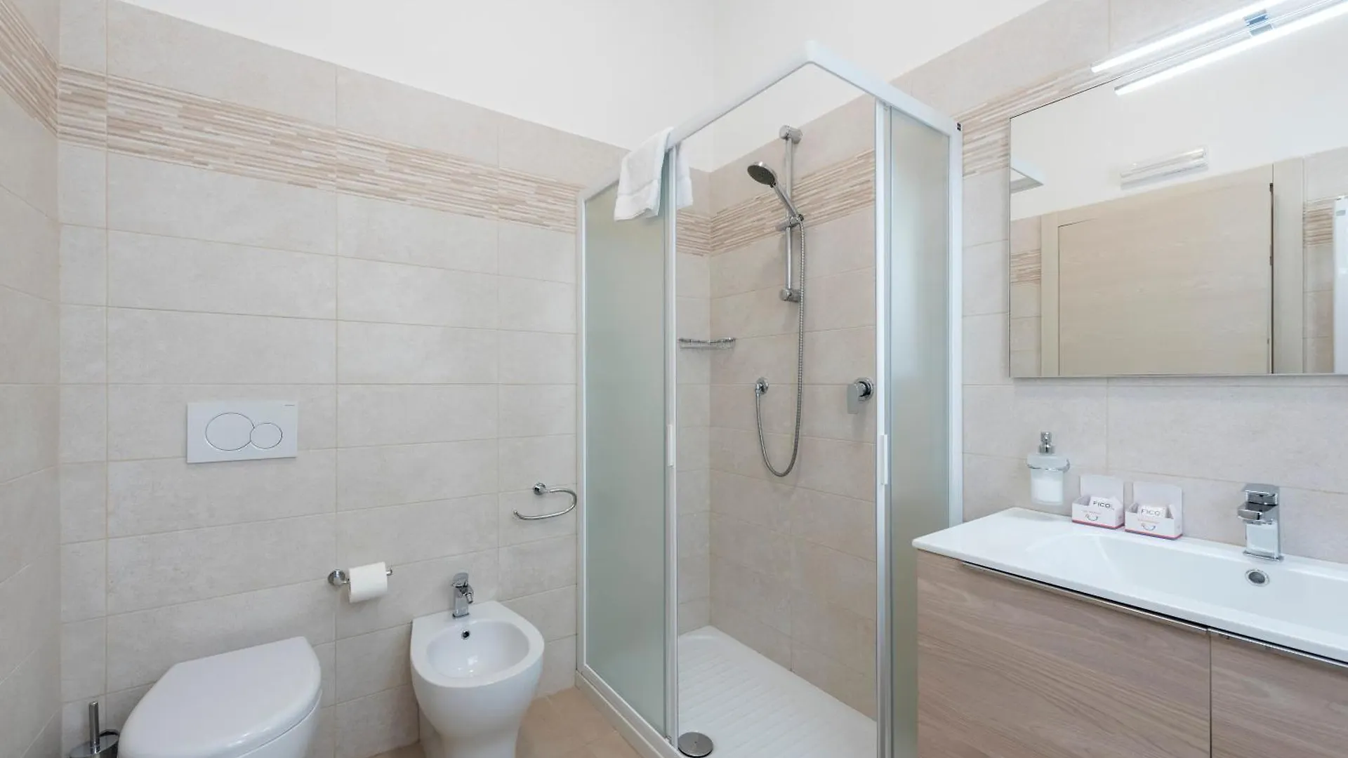 Suite Ondina Viareggio Apartments - Happy Rentals