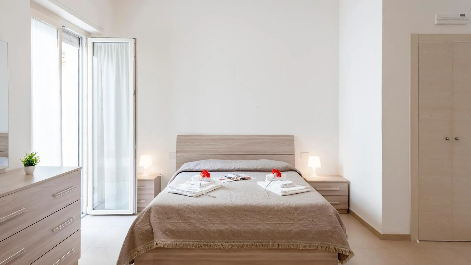 Suite Ondina Viareggio Apartments - Happy Rentals