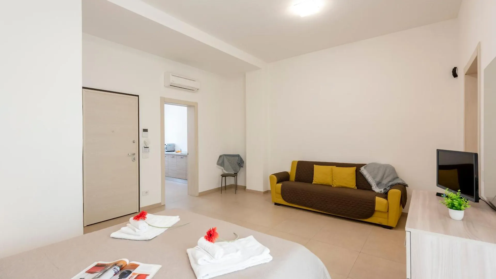 Suite Ondina Viareggio Apartments - Happy Rentals
