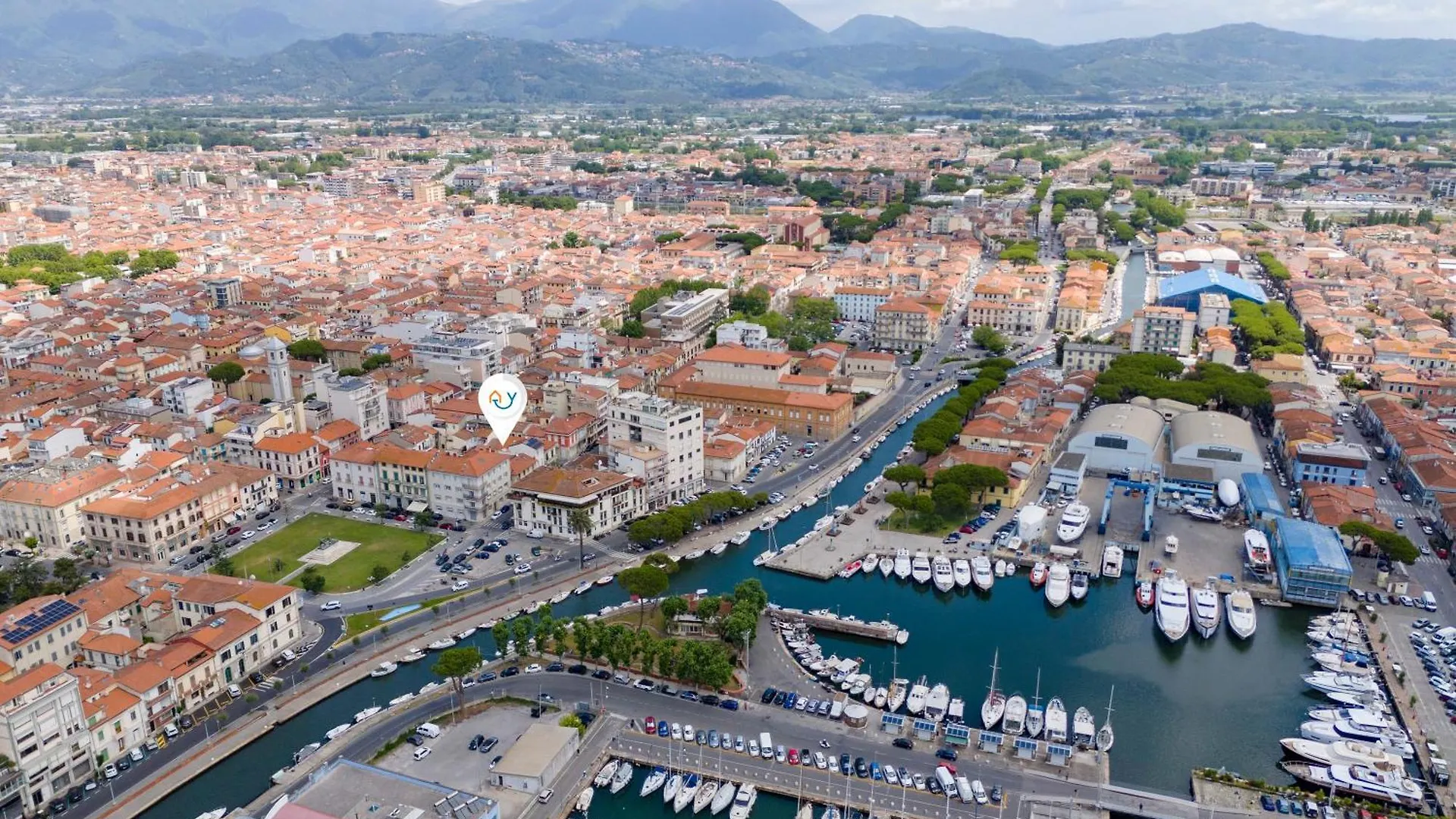 Suite Ondina Viareggio Apartments - Happy Rentals Italy