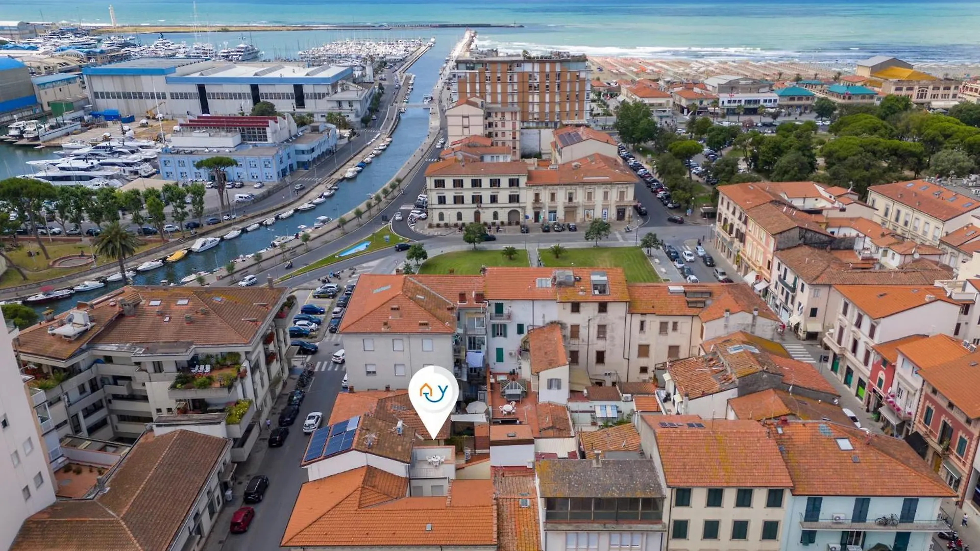 Suite Ondina Viareggio Apartments - Happy Rentals 0*,  Italy