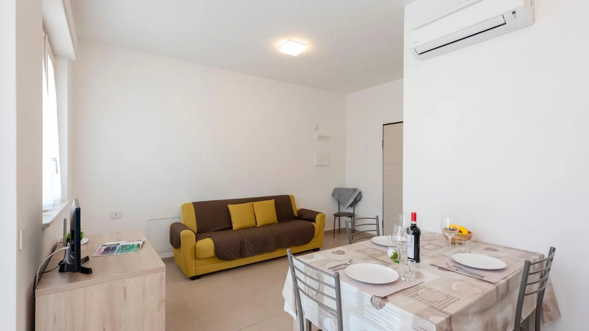Suite Ondina Viareggio Apartments - Happy Rentals 0*,  Italy