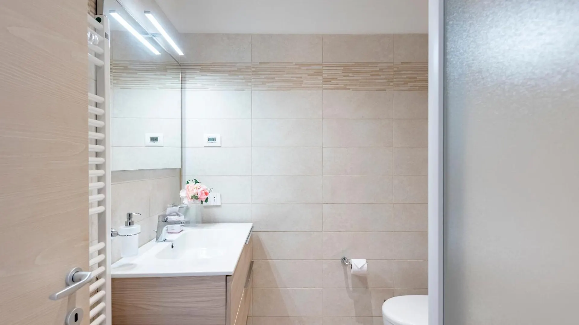 Suite Ondina Viareggio Apartments - Happy Rentals