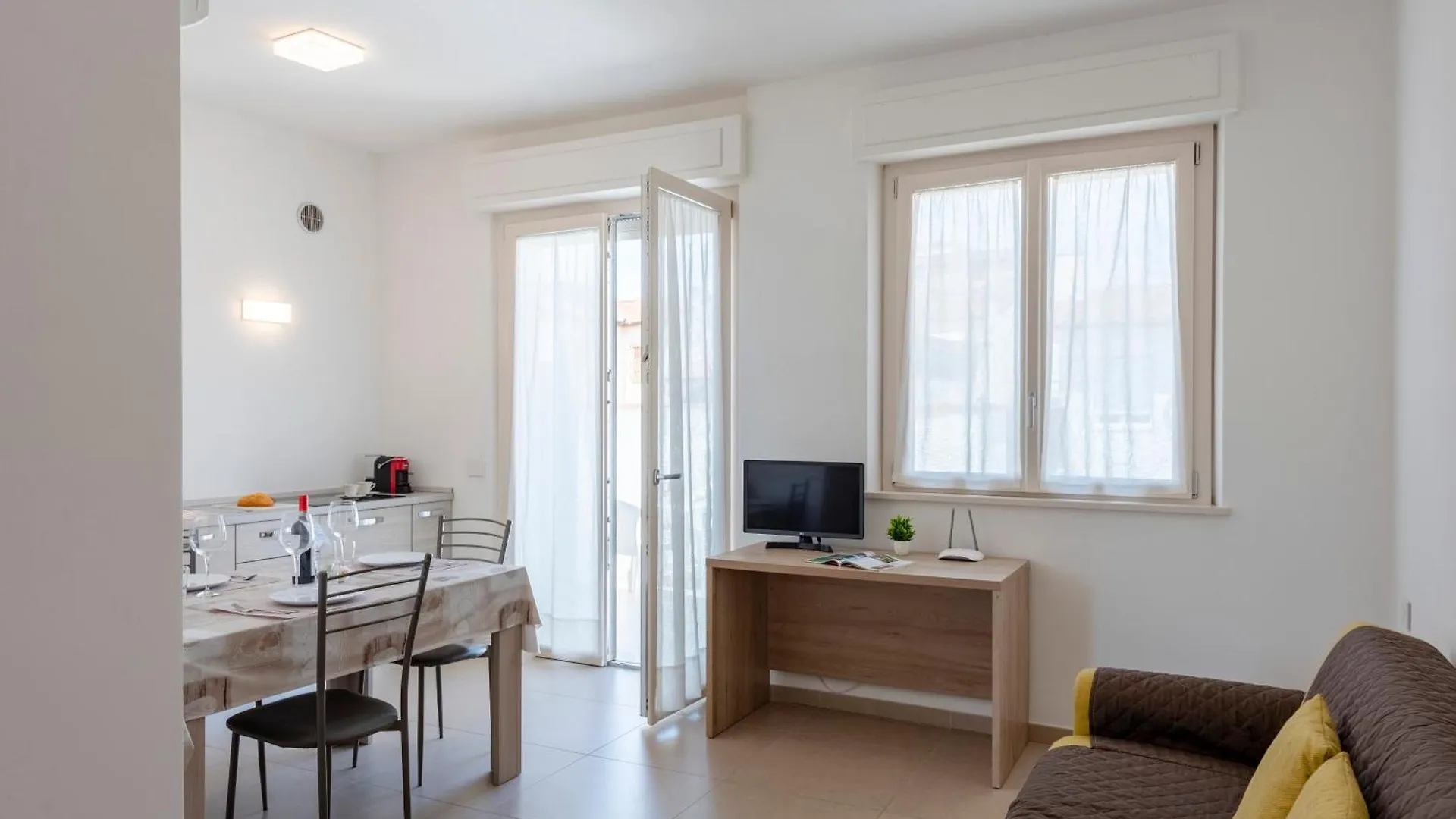 Suite Ondina Viareggio Apartments - Happy Rentals 0*,
